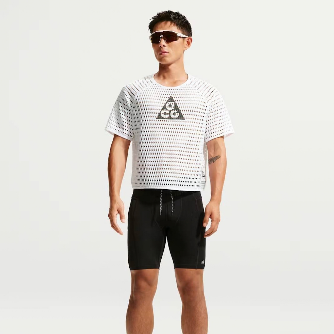 Nike ACG Radical AirFlow Dri-FIT Trail Men's Running Short Sleeve - White
